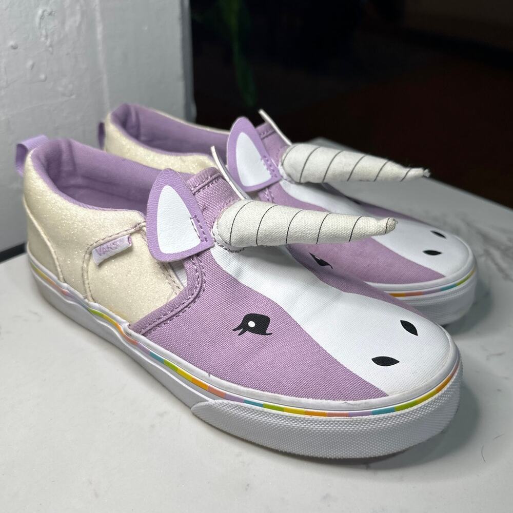 Van's Girl's Kid Asher Canvas Unicorn Sparkle Slip-On Sneakers, Size 2, Like New